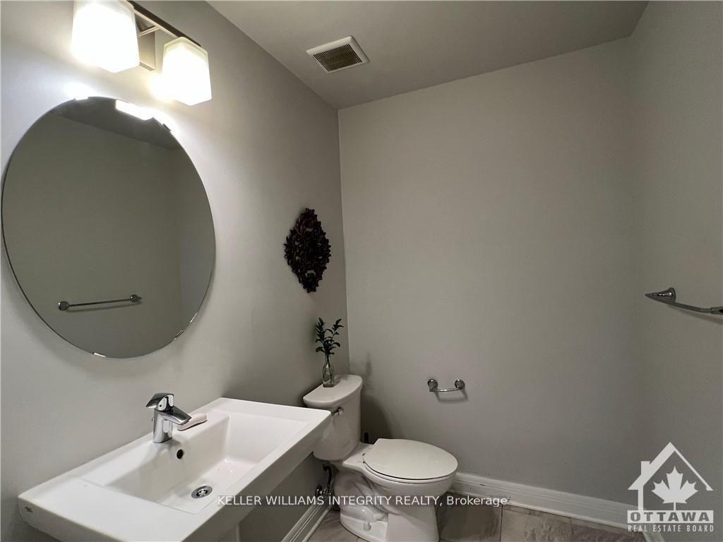 Photo 5 of 11 Coquina Place, Ottawa, Kanata - Kanata Lakes/Heritage Hills — HOMEH