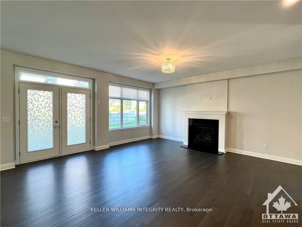 Photo 10 of 11 Coquina Place, Ottawa, Kanata - Kanata Lakes/Heritage Hills — HOMEH