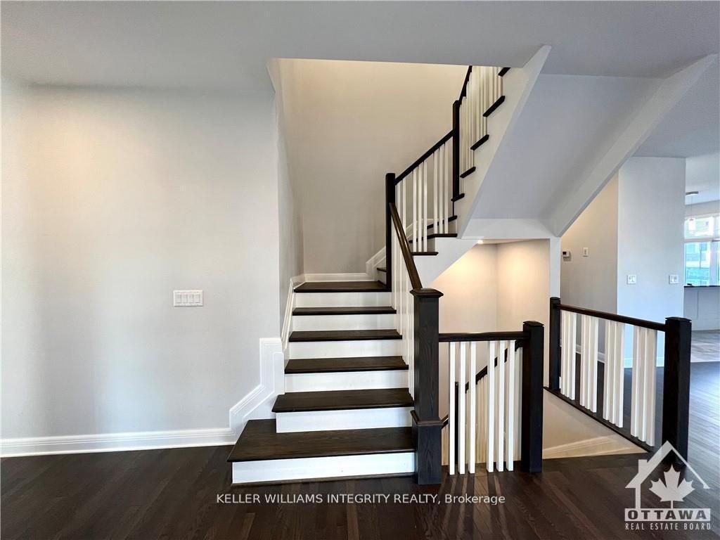 Photo 16 of 11 Coquina Place, Ottawa, Kanata - Kanata Lakes/Heritage Hills — HOMEH