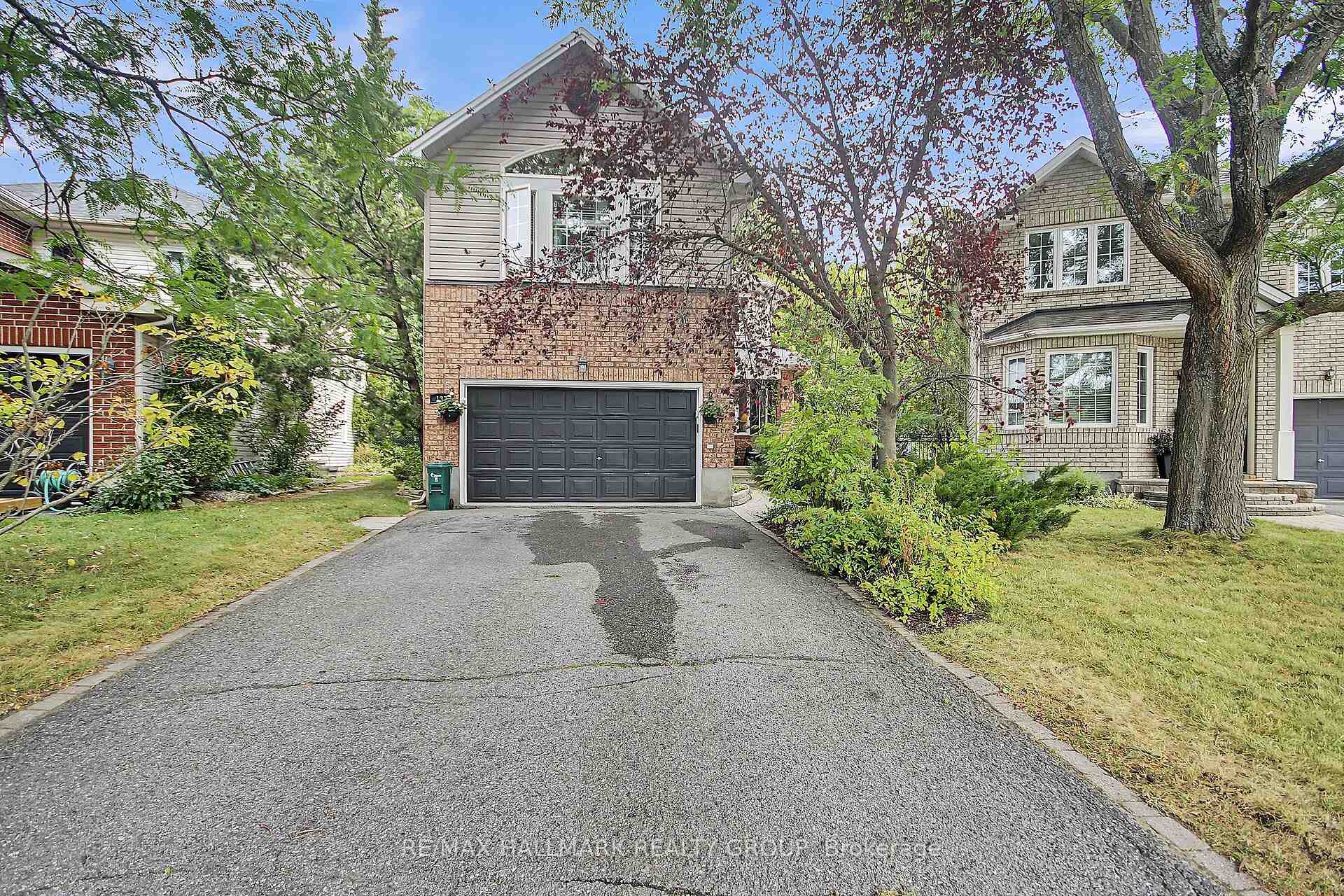 Photo 1 of 137 Springcreek Crescent, Ottawa, Kanata - Bridlewood — HOMEH