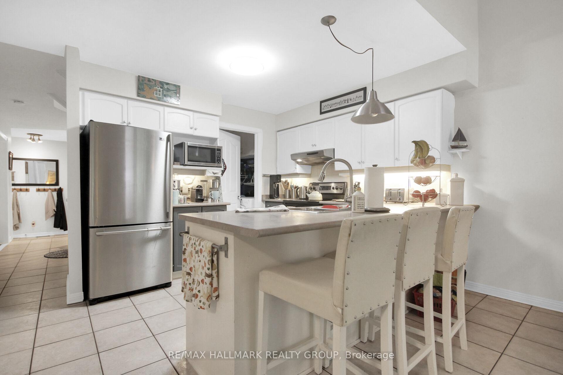 Photo 9 of 137 Springcreek Crescent, Ottawa, Kanata - Bridlewood — HOMEH