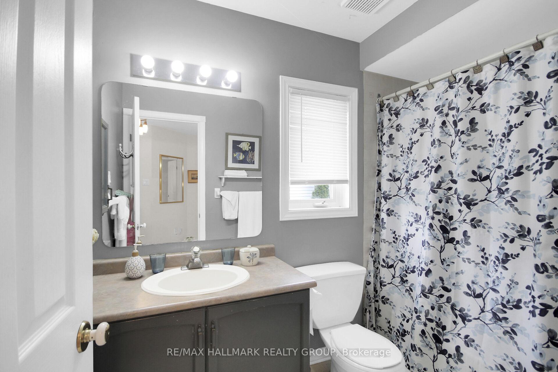 Photo 21 of 137 Springcreek Crescent, Ottawa, Kanata - Bridlewood — HOMEH