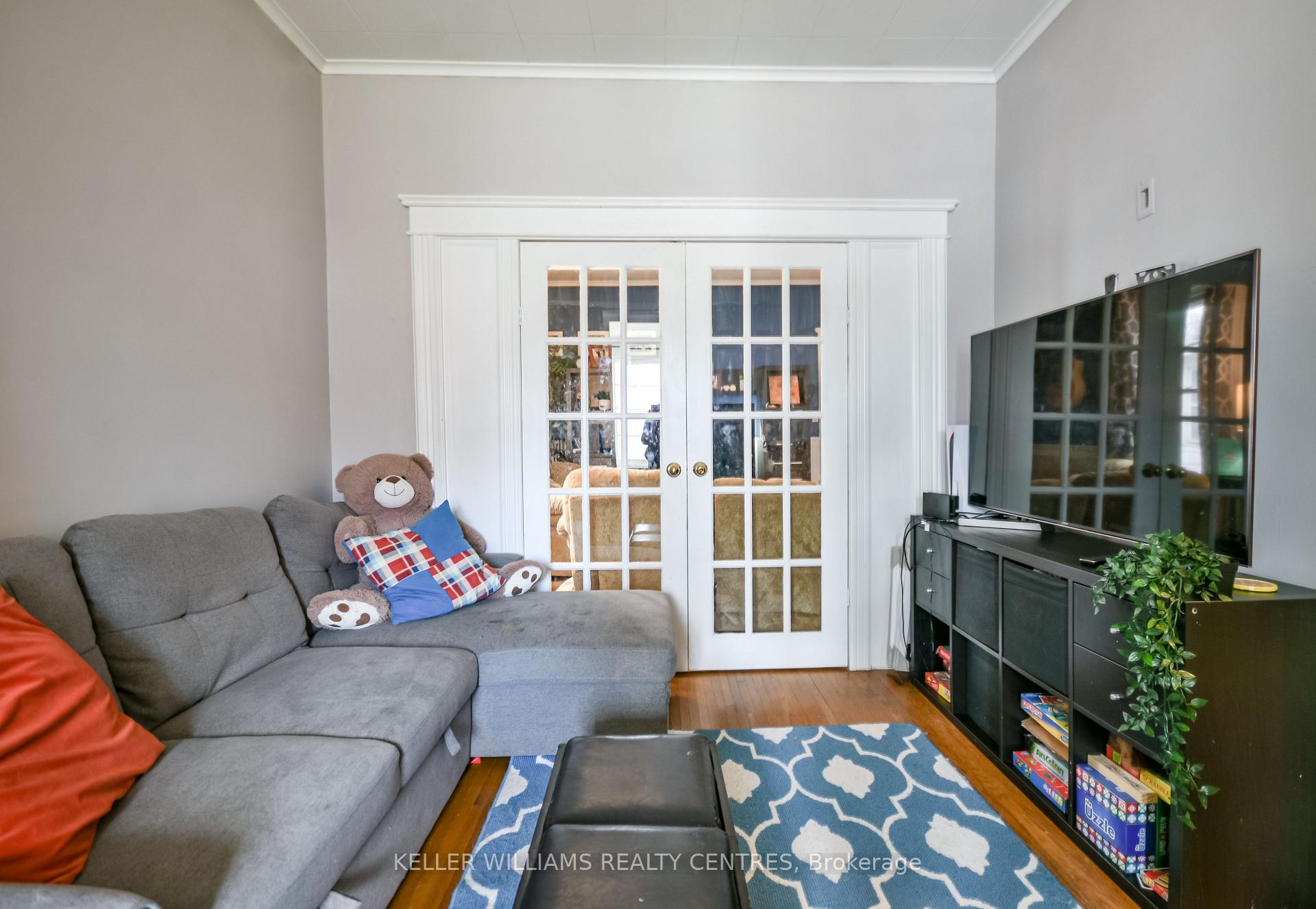 Photo 8 of 380 Frederick Street, Midland — HOMEH