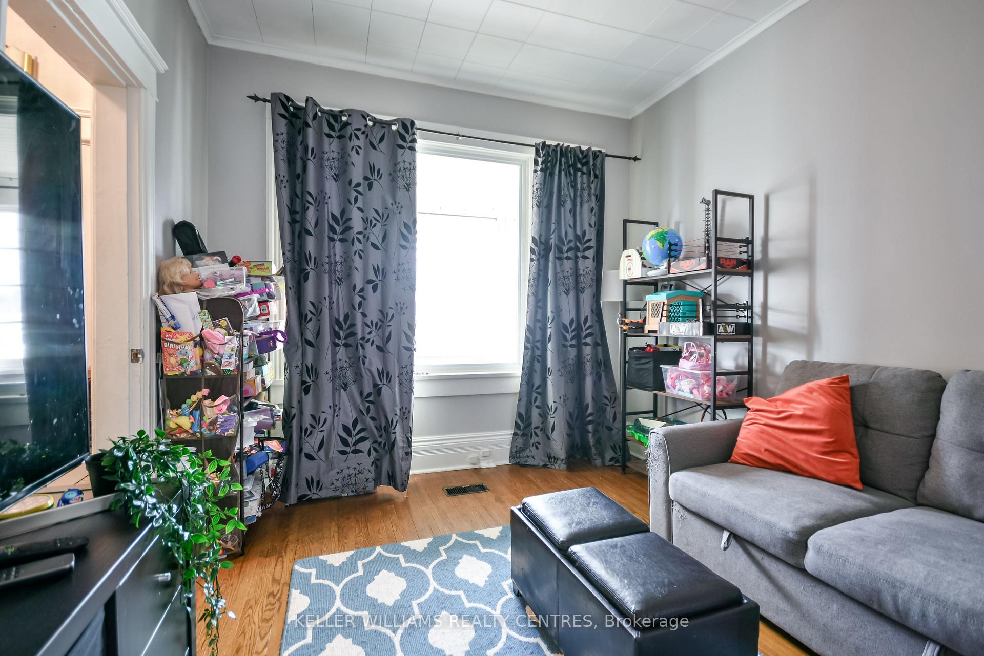 Photo 9 of 380 Frederick Street, Midland — HOMEH