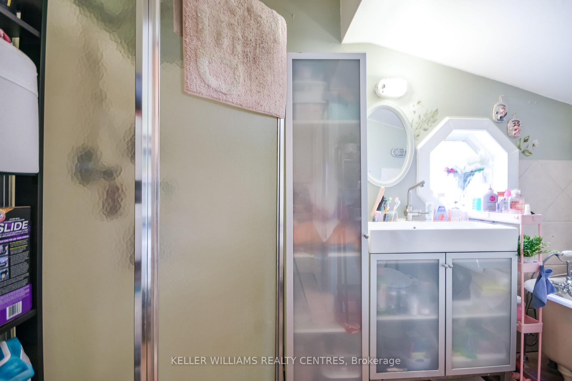 Photo 21 of 380 Frederick Street, Midland — HOMEH