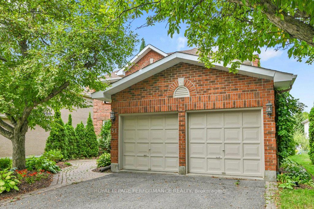 Photo 3 of 51 Goulding Crescent, Ottawa, Kanata - Kanata Lakes/Heritage Hills — HOMEH