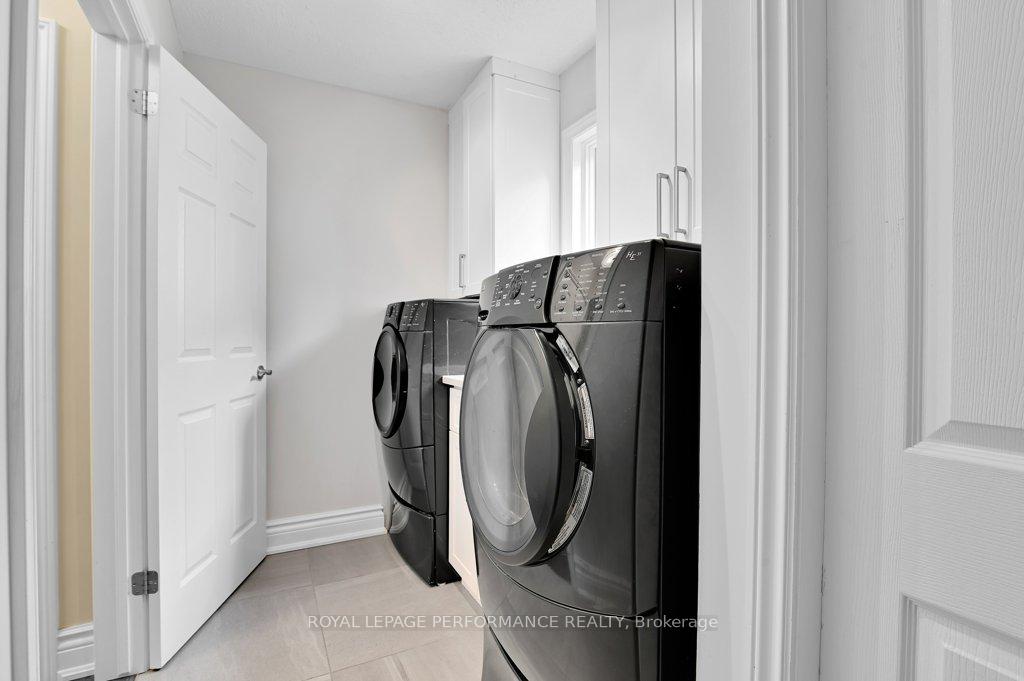 Photo 16 of 51 Goulding Crescent, Ottawa, Kanata - Kanata Lakes/Heritage Hills — HOMEH