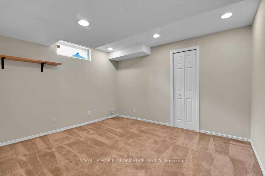Photo 31 of 51 Goulding Crescent, Ottawa, Kanata - Kanata Lakes/Heritage Hills — HOMEH
