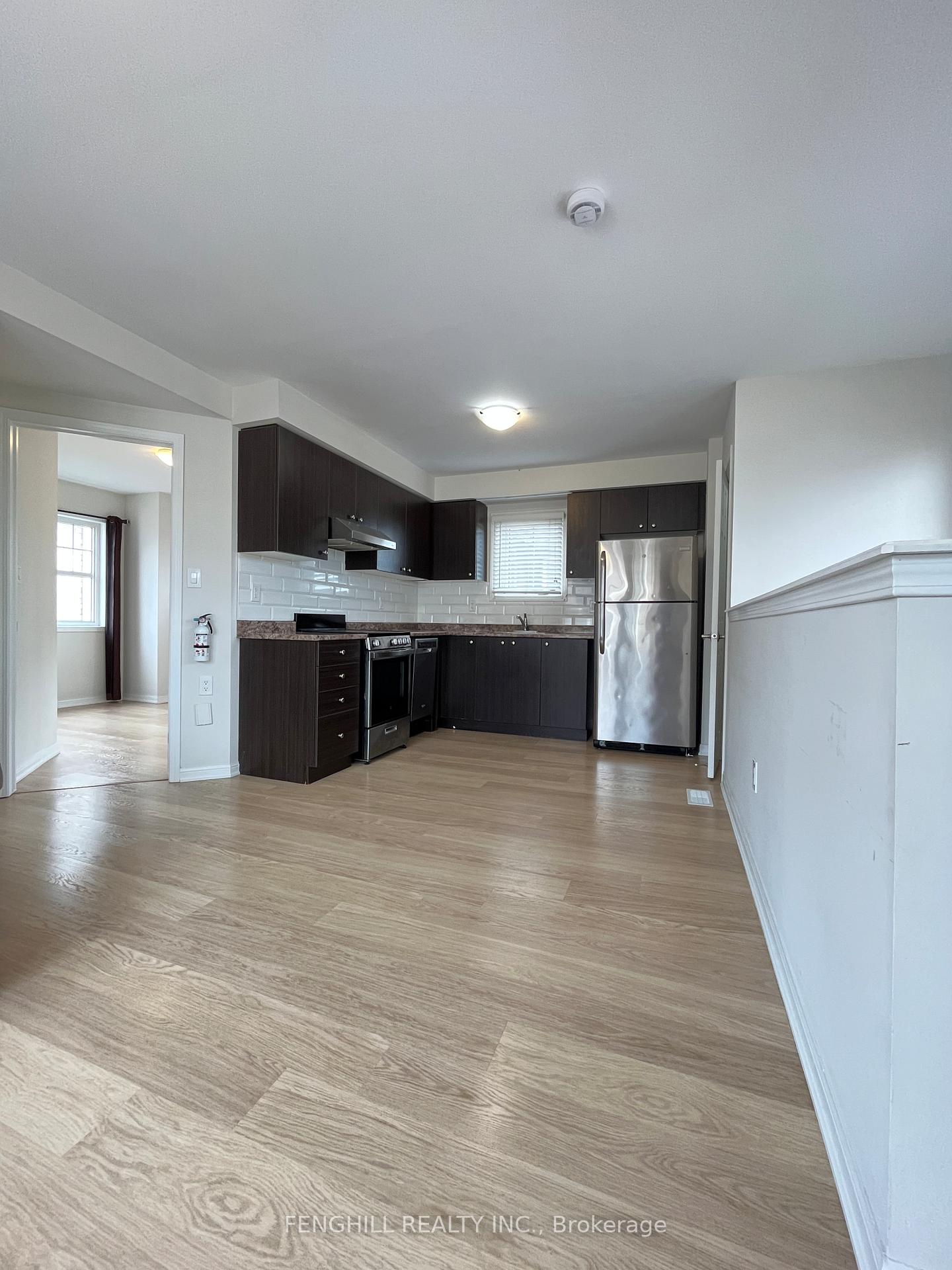 Photo 4 of 456 Cornell Centre Boulevard, Markham, Cornell — HOMEH