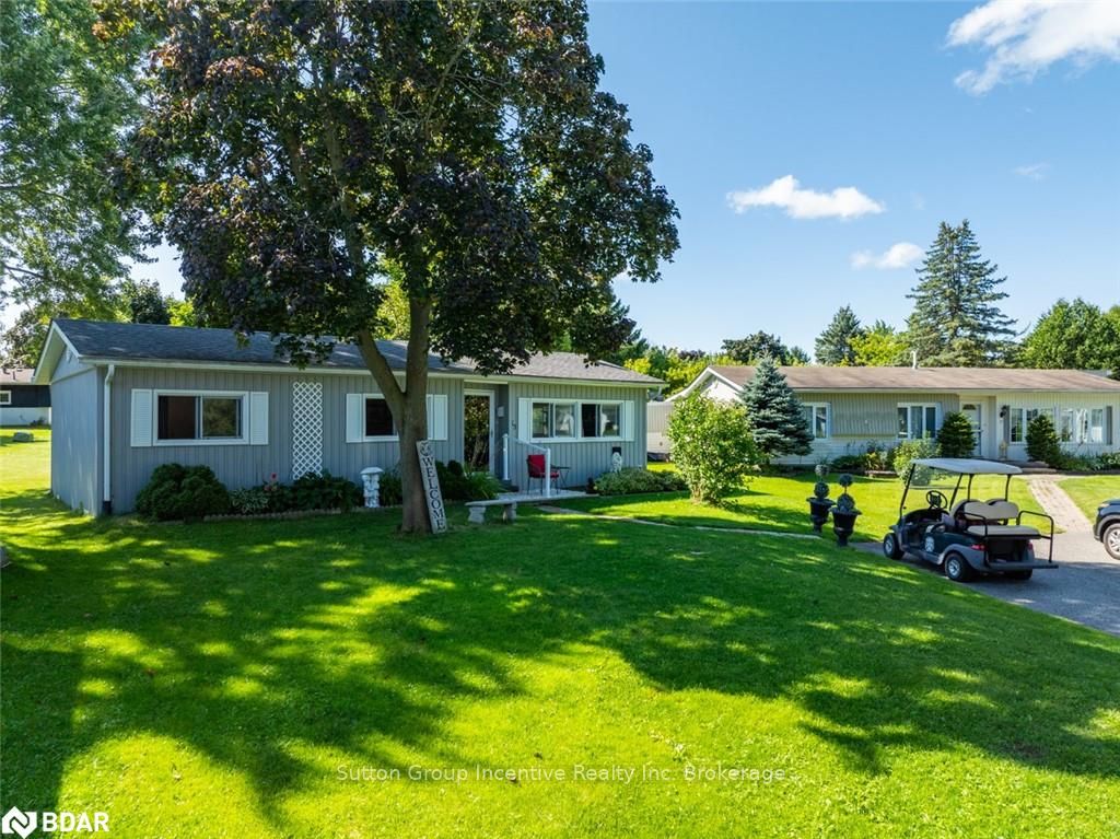 Front of 15 Maple Court
