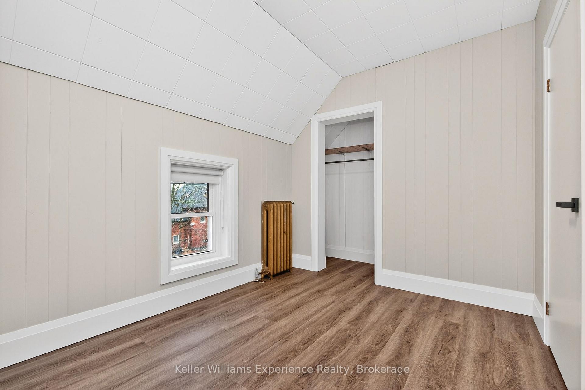 Photo 11 of 608 Dominion Avenue, Midland — HOMEH