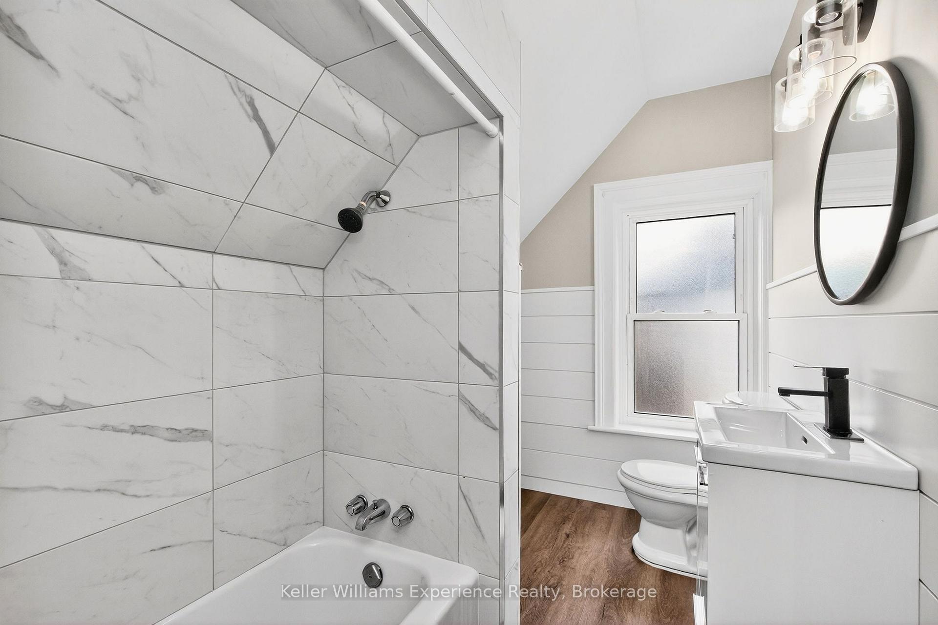 Photo 12 of 608 Dominion Avenue, Midland — HOMEH