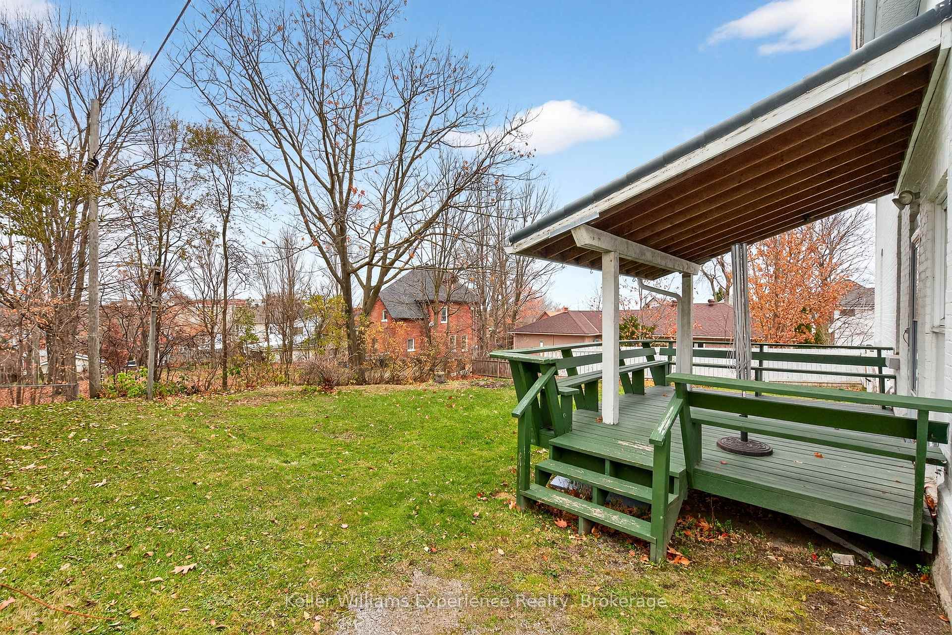 Photo 13 of 608 Dominion Avenue, Midland — HOMEH