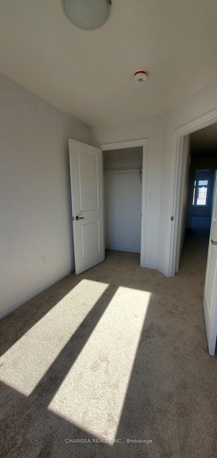 Photo 7 of Unit 48, 61 Soho Street, Hamilton, Stoney Creek — HOMEH