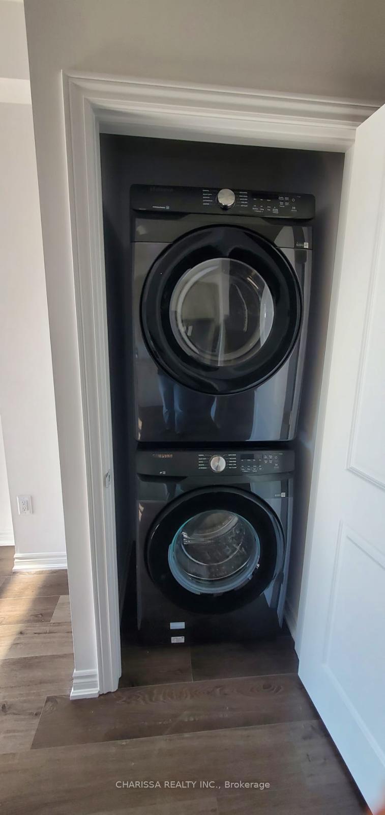 Photo 15 of Unit 48, 61 Soho Street, Hamilton, Stoney Creek — HOMEH