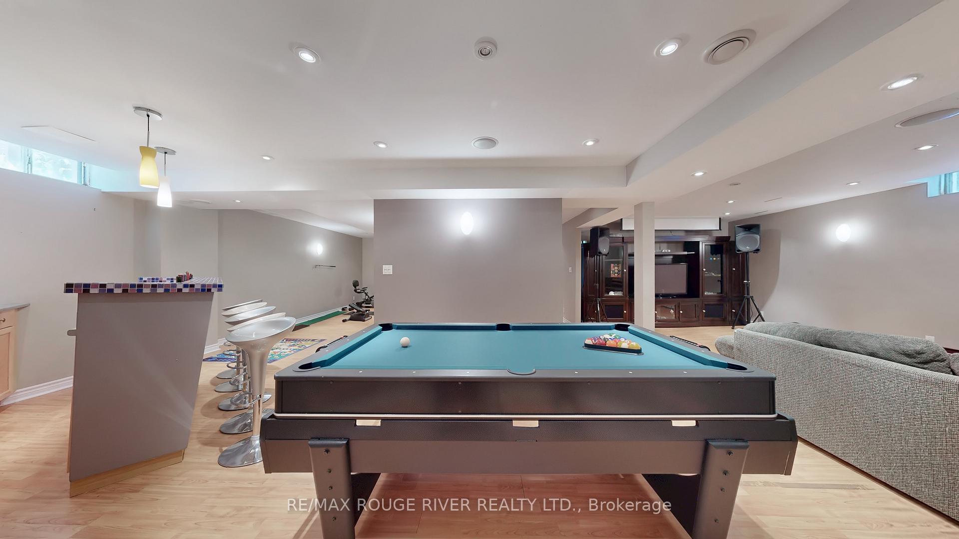 Photo 46 of 8 Lismer Court, Markham, Unionville — HOMEH