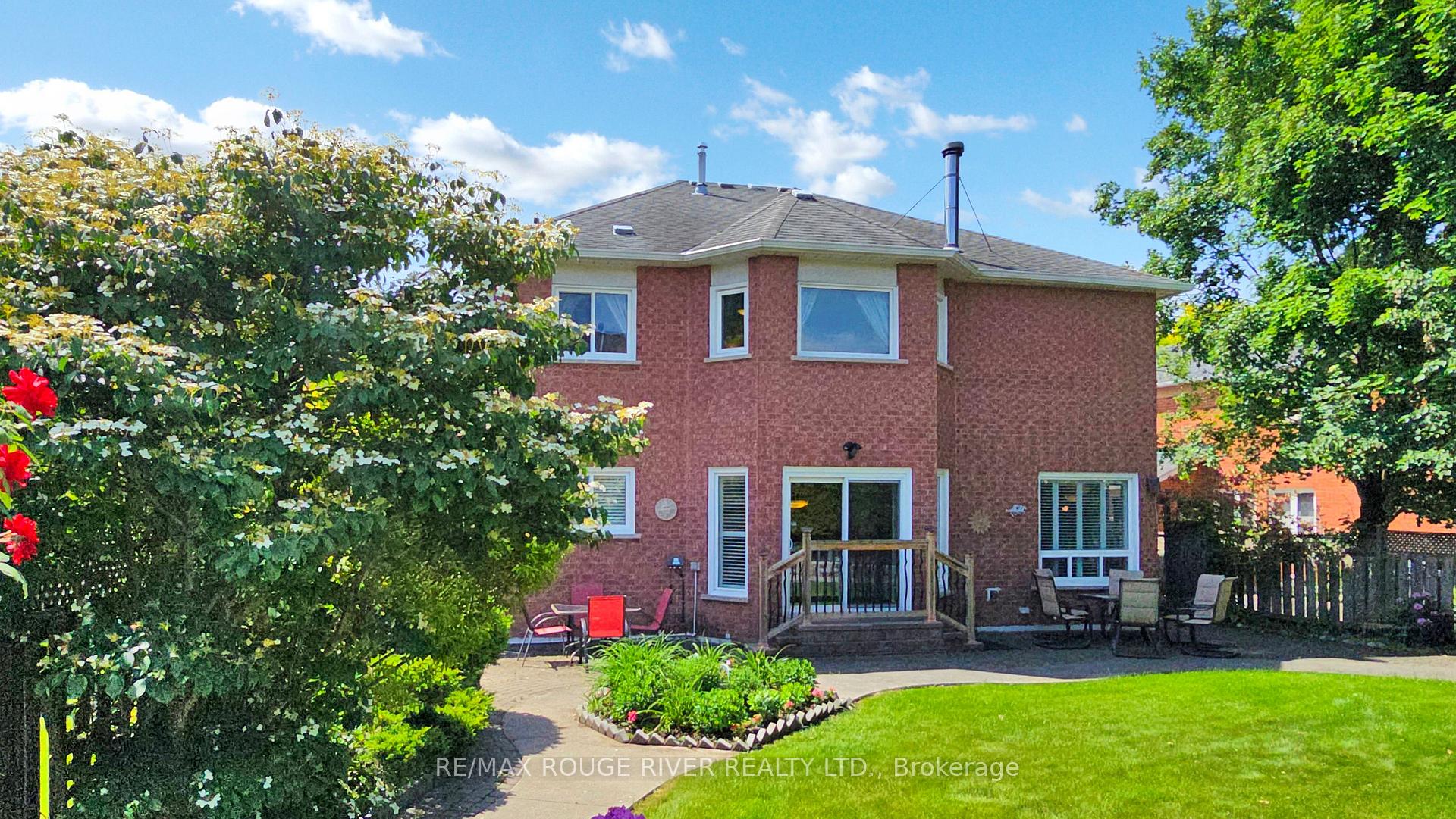 Photo 50 of 8 Lismer Court, Markham, Unionville — HOMEH
