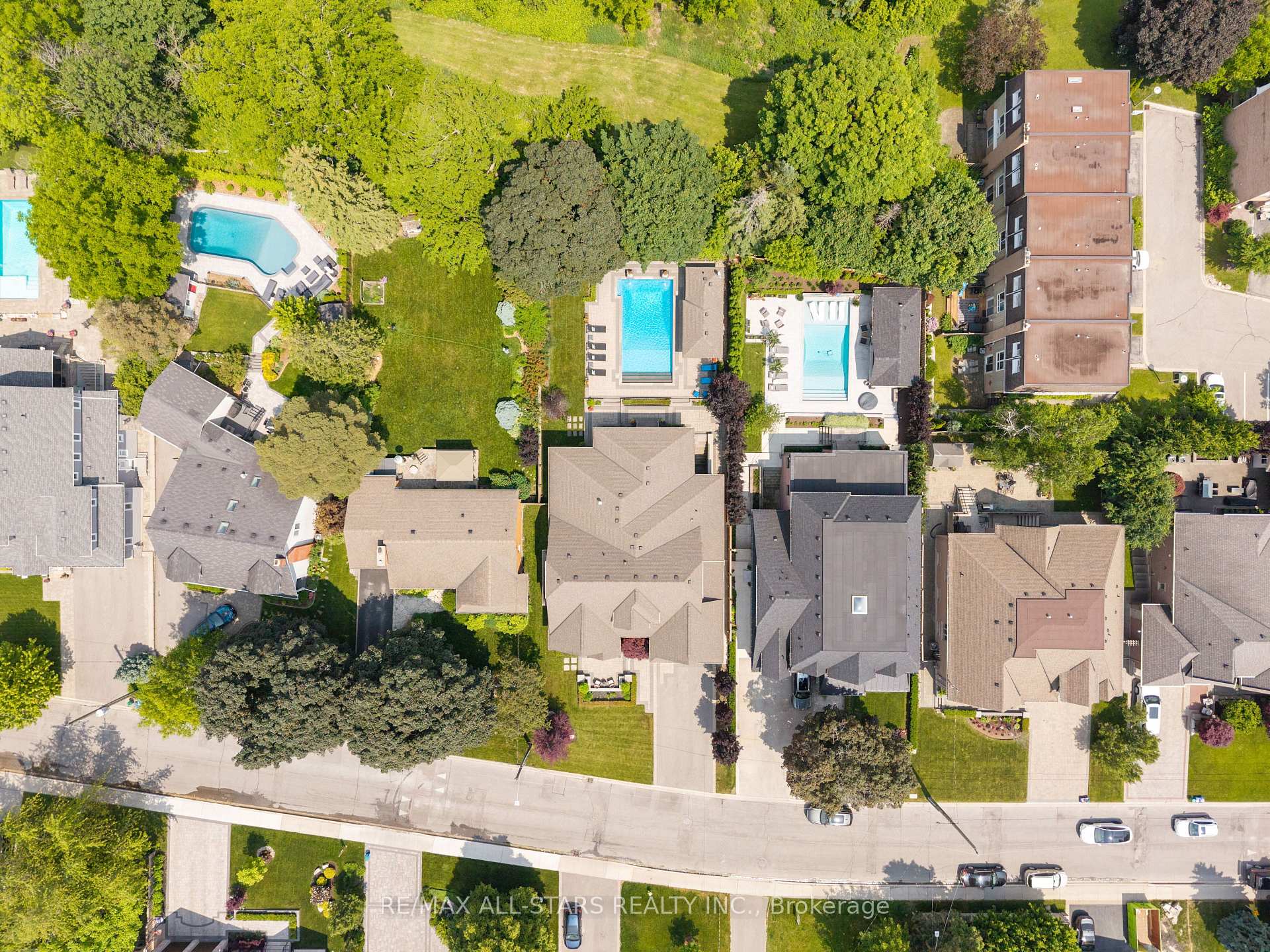 Photo 5 of 27 Elm Street, Markham, Old Markham Village — HOMEH