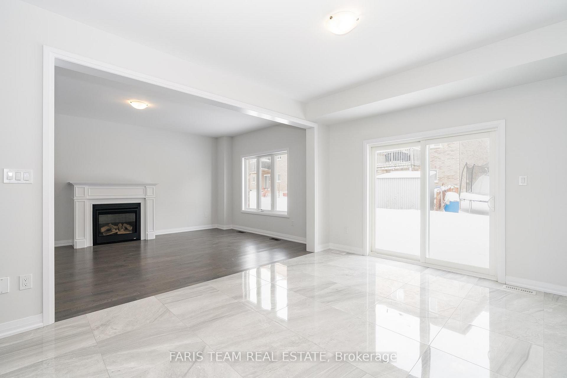 Photo 7 of 1394 Stovell Crescent, Innisfil, Lefroy — HOMEH