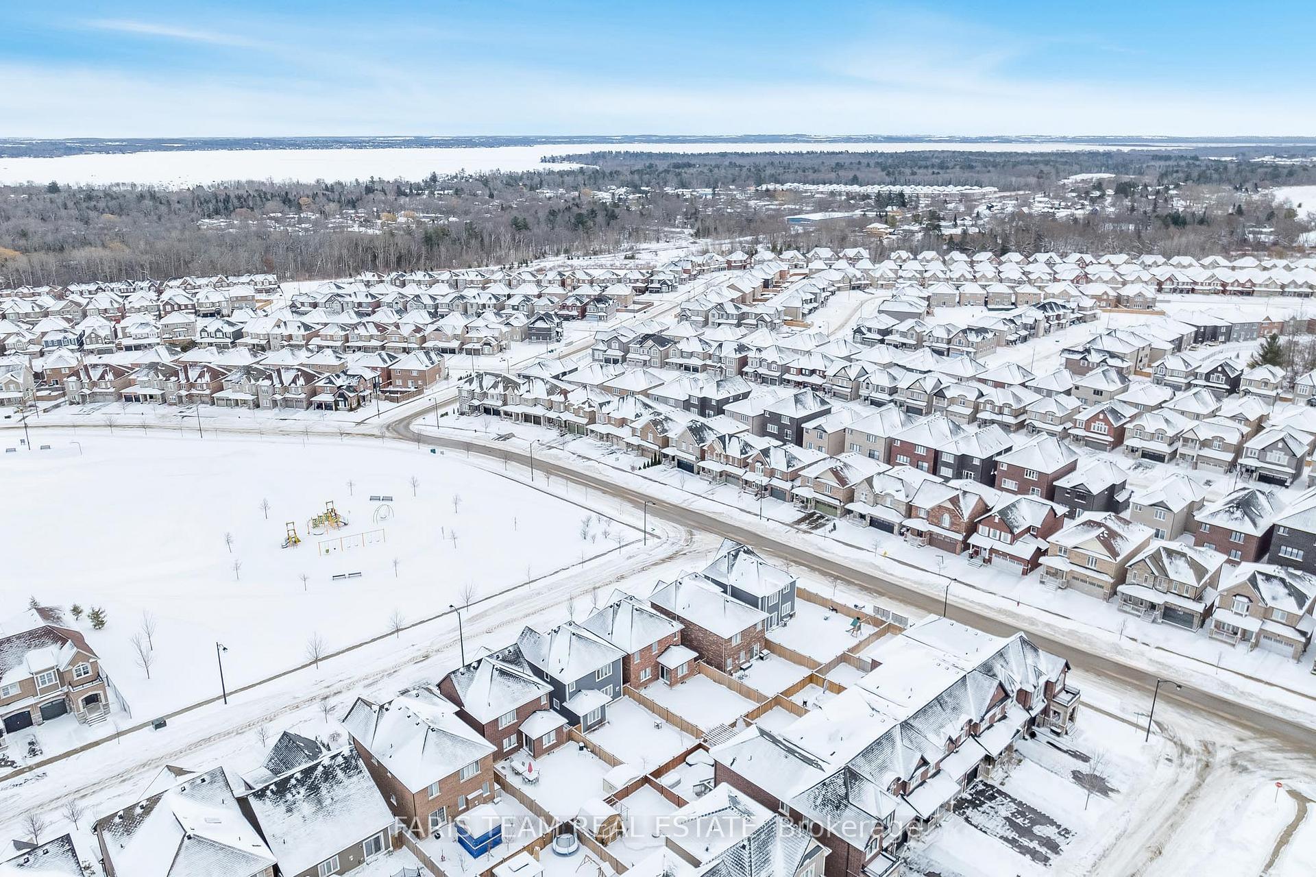 Photo 31 of 1394 Stovell Crescent, Innisfil, Lefroy — HOMEH