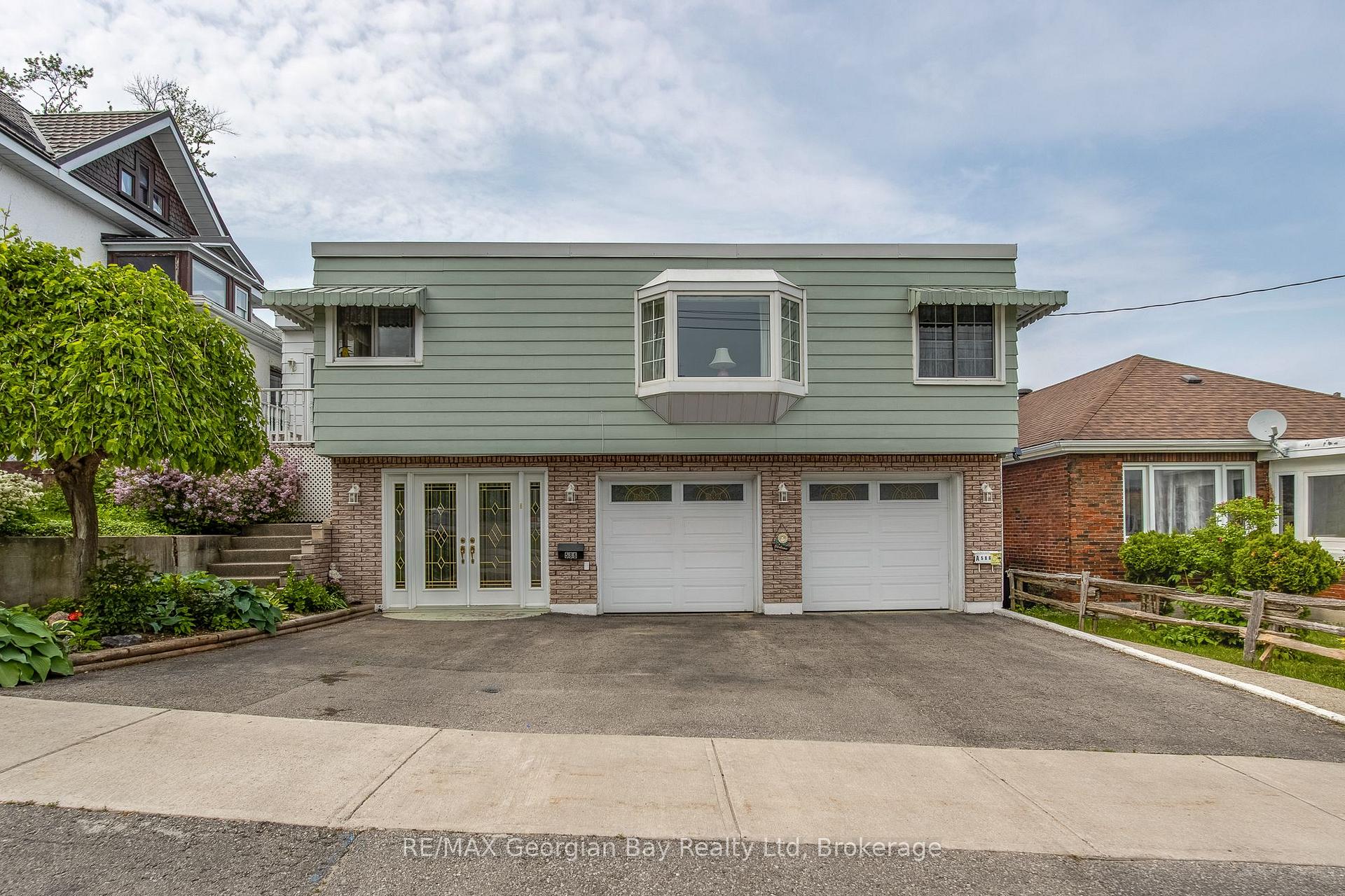 Photo 1 of 586 Dominion Avenue, Midland — HOMEH