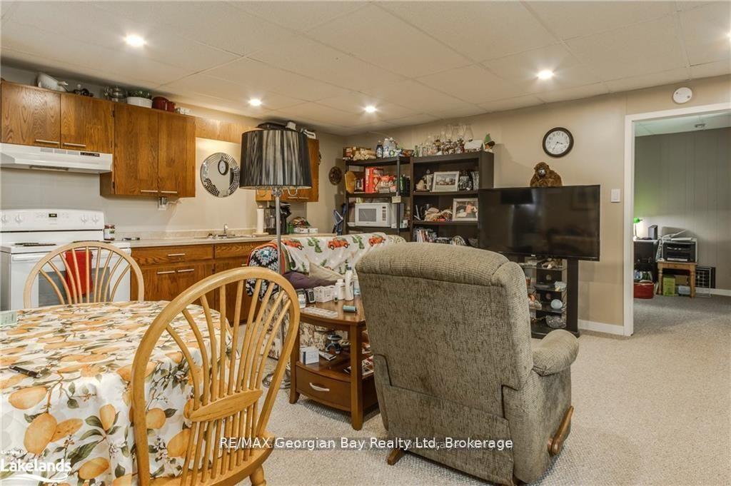 Photo 34 of 586 Dominion Avenue, Midland — HOMEH