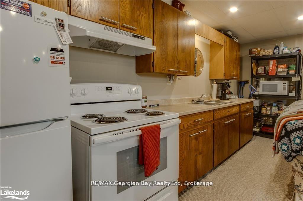 Photo 35 of 586 Dominion Avenue, Midland — HOMEH