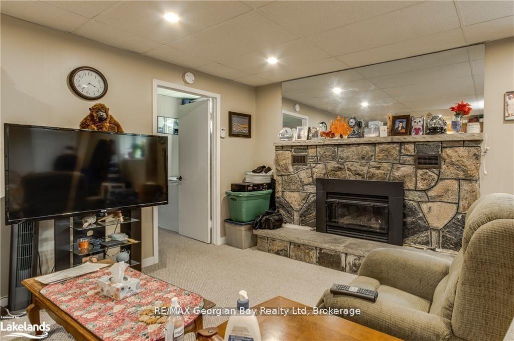 Photo 37 of 586 Dominion Avenue, Midland — HOMEH