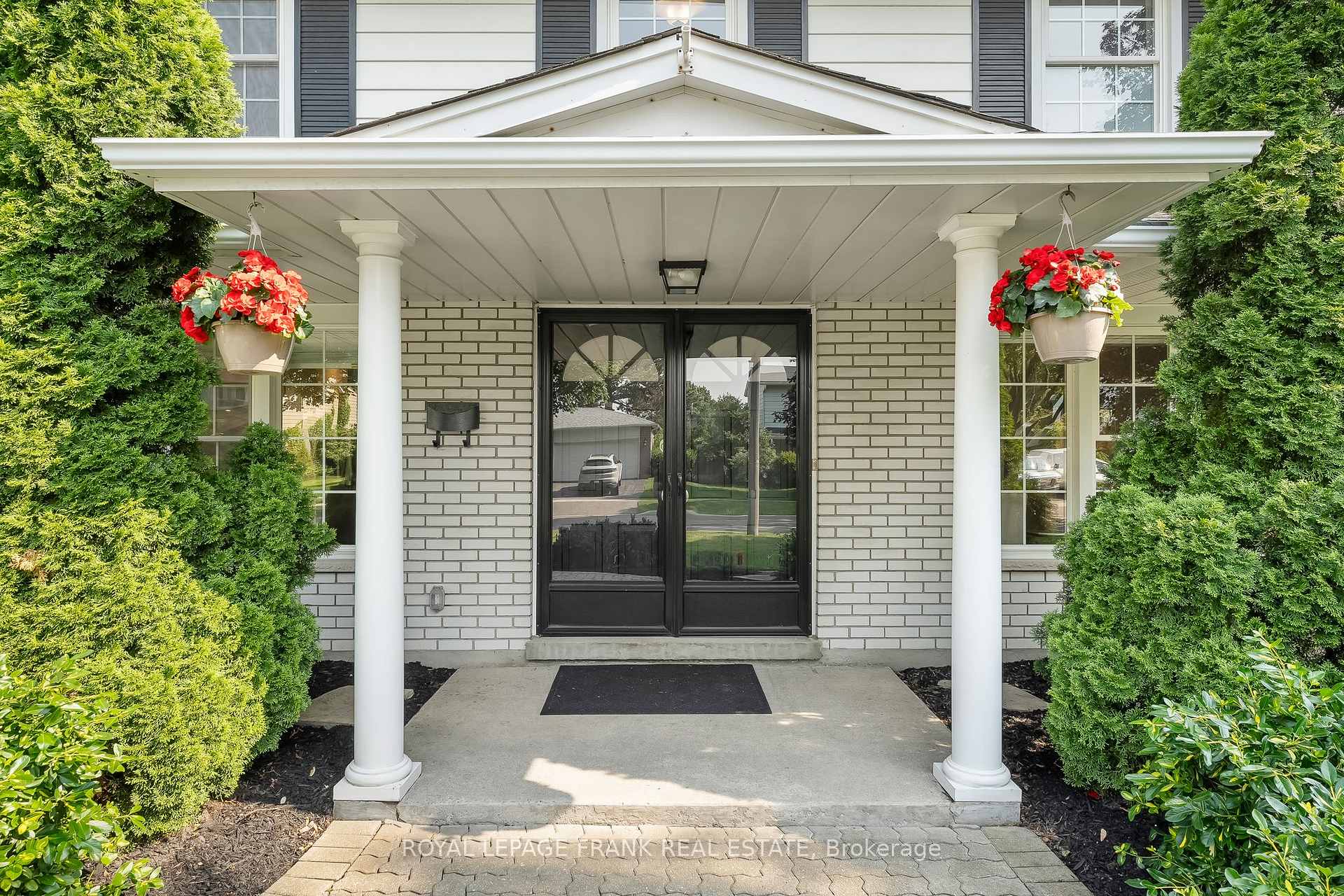 Photo 6 of 23 Senator Reesor's Drive, Markham, Sherwood-Amberglen — HOMEH