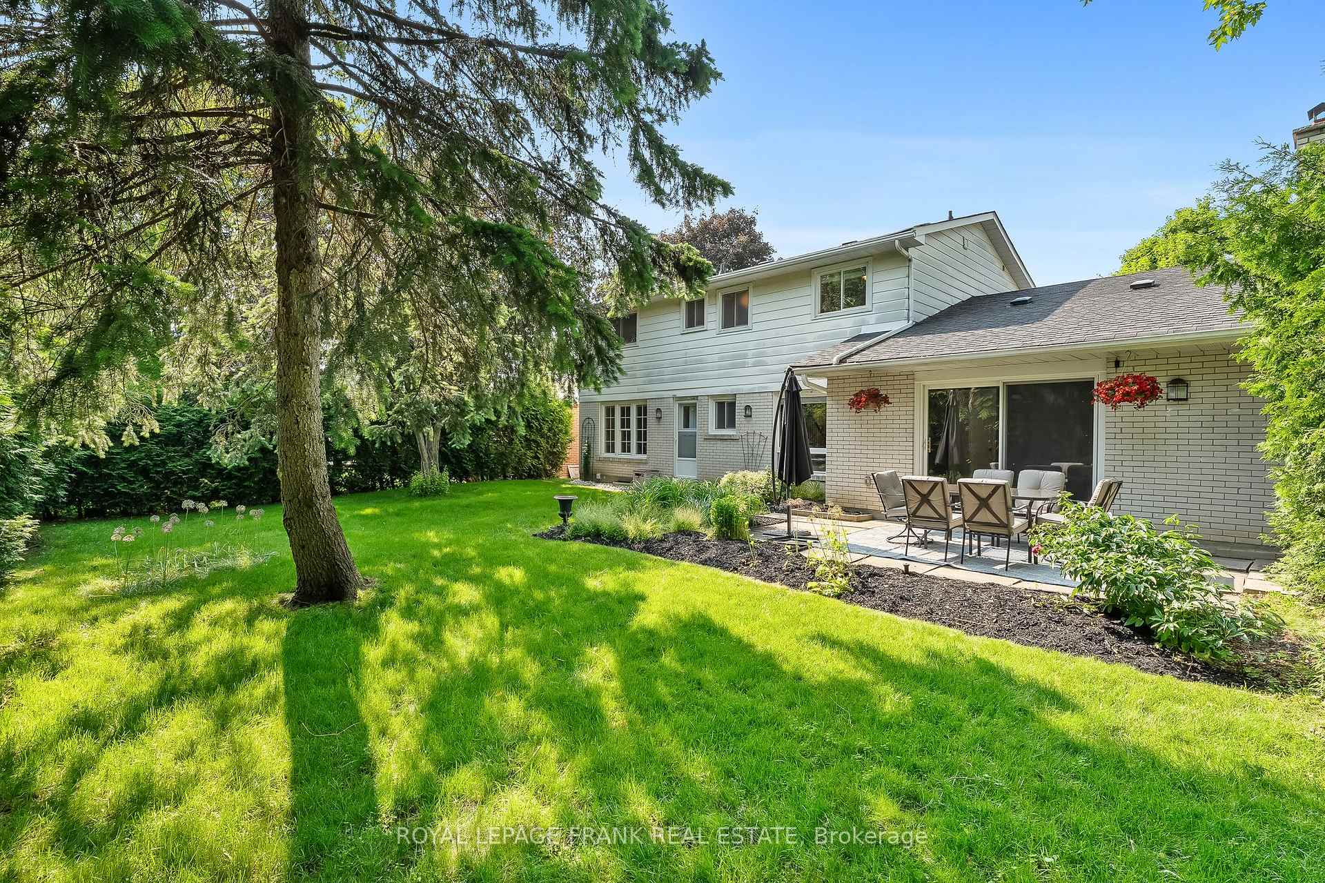 Photo 46 of 23 Senator Reesor's Drive, Markham, Sherwood-Amberglen — HOMEH