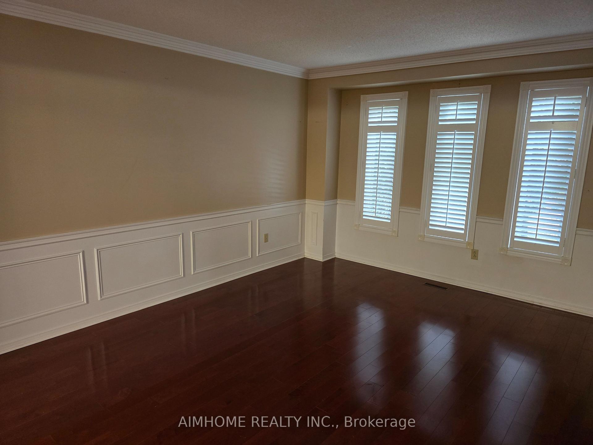 Photo 4 of 66 Montrose Crescent, Markham, Unionville — HOMEH