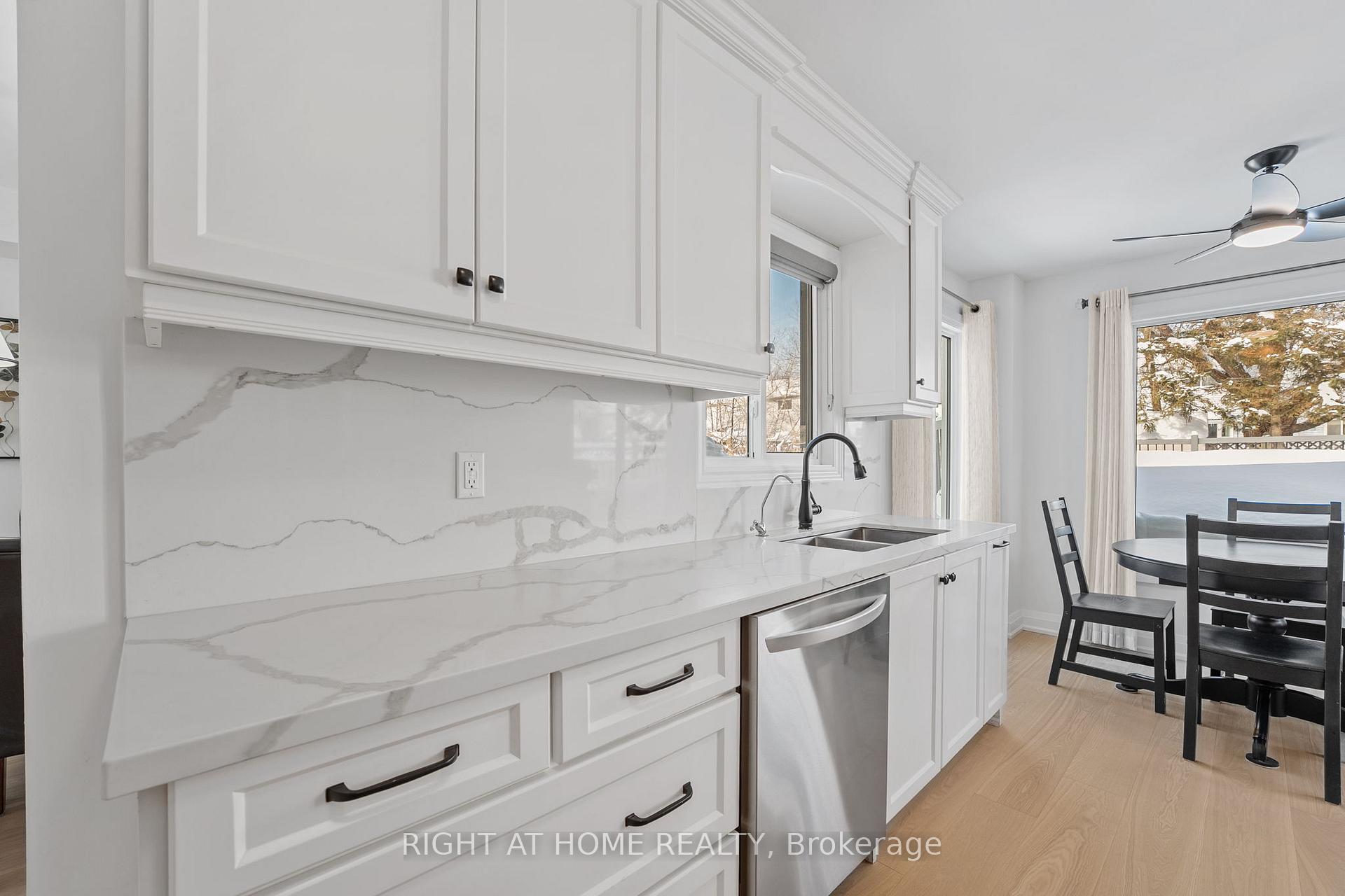 Photo 10 of 1020 Maclean Street, Innisfil, Alcona — HOMEH