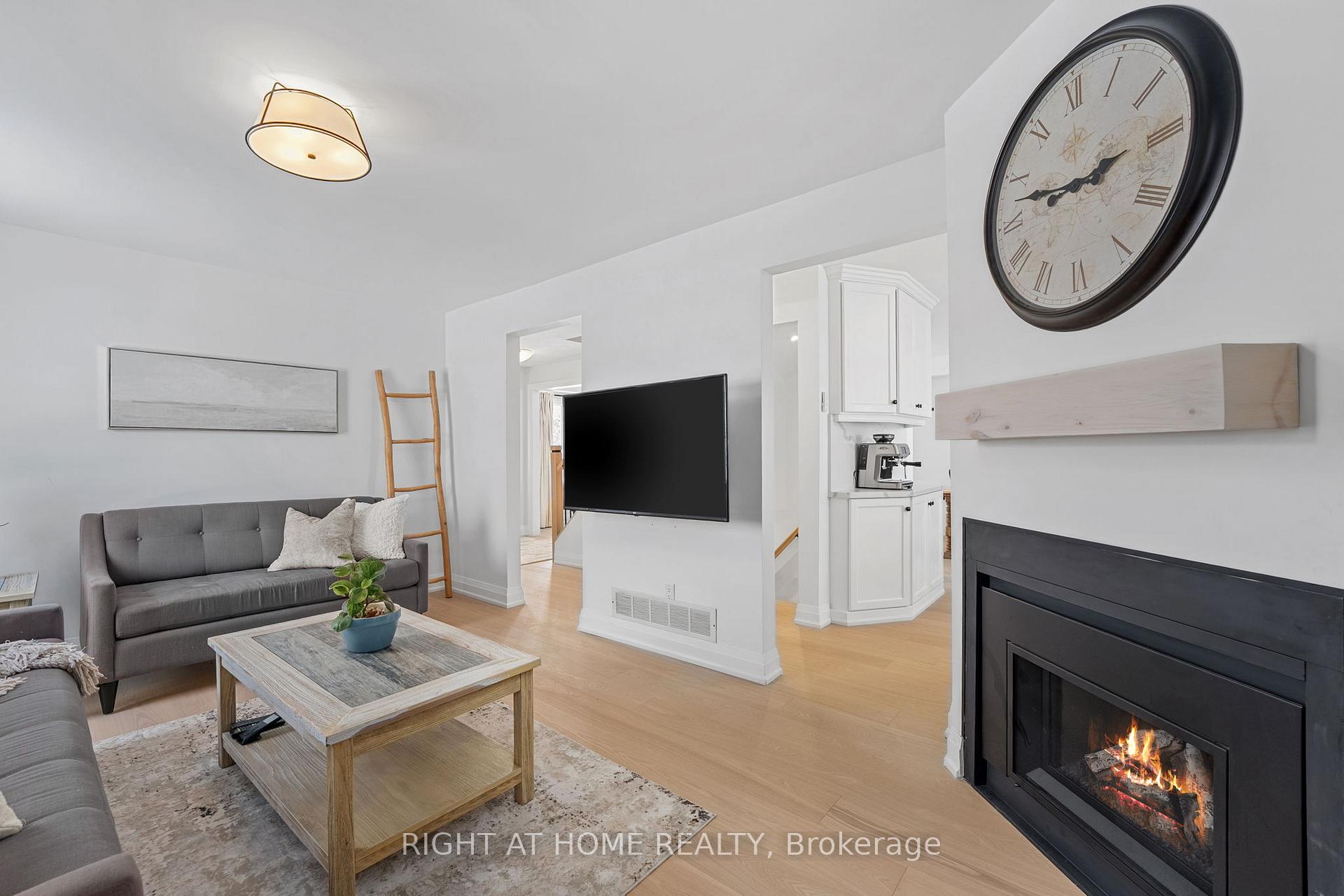 Photo 14 of 1020 Maclean Street, Innisfil, Alcona — HOMEH