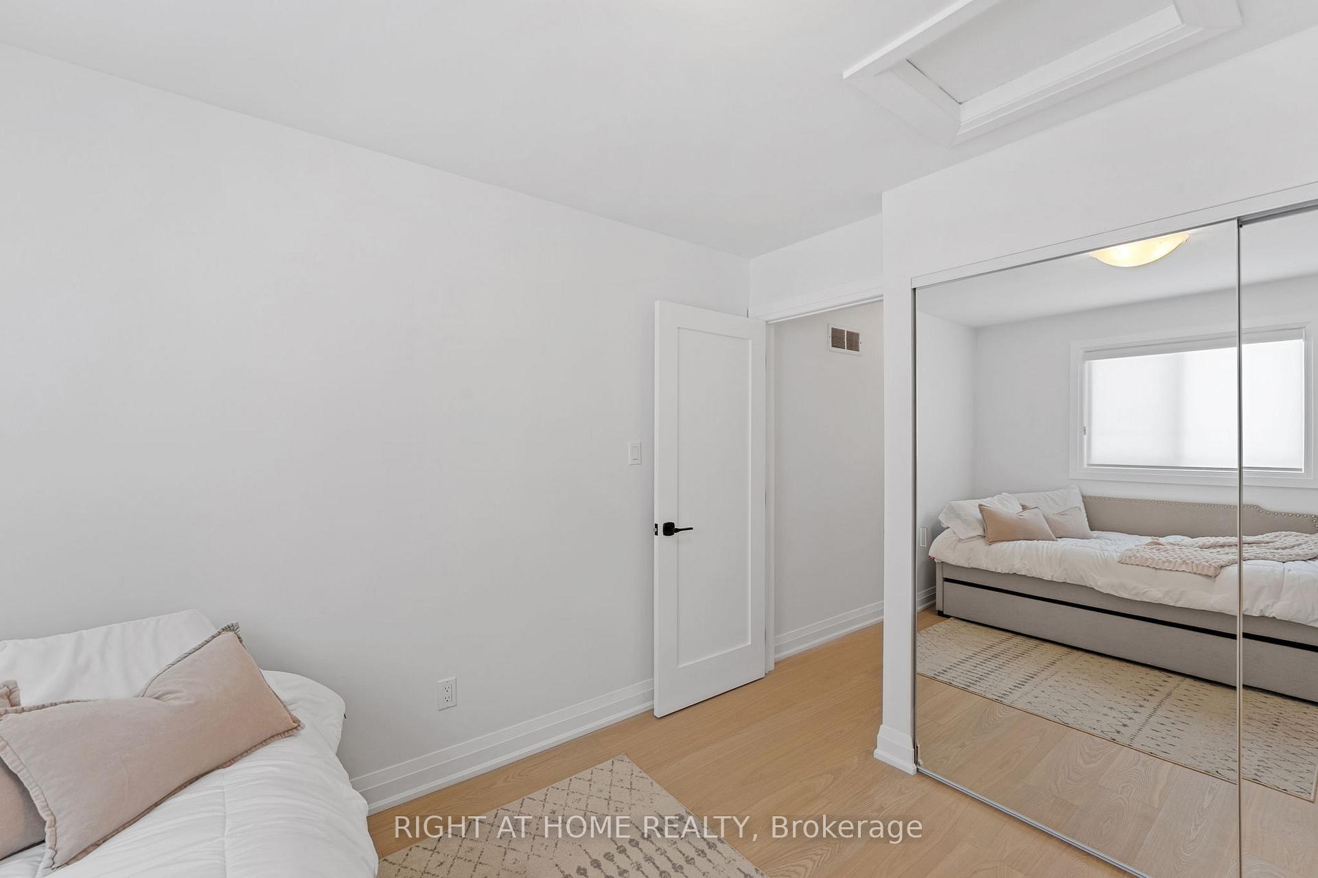Photo 21 of 1020 Maclean Street, Innisfil, Alcona — HOMEH