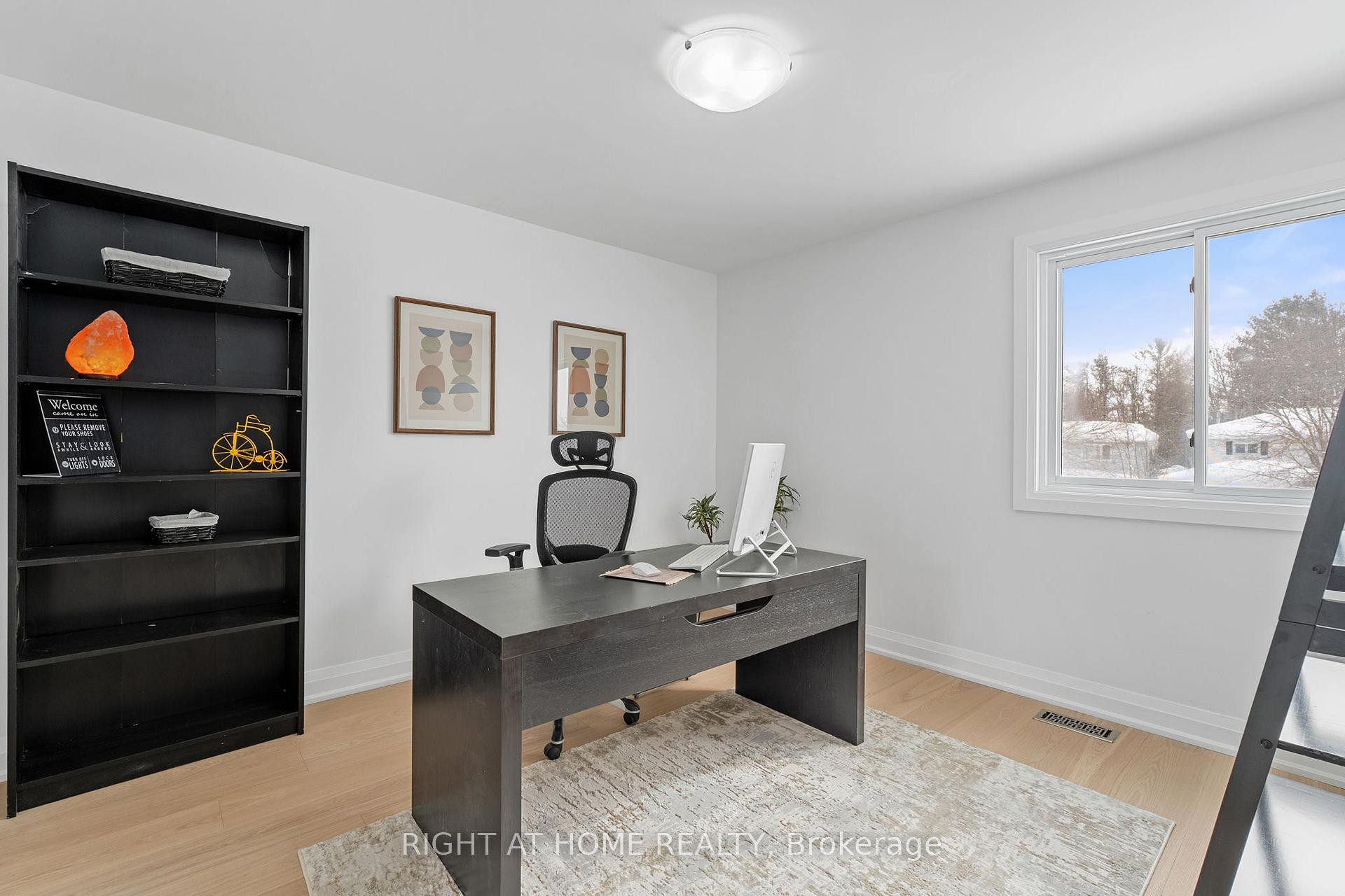 Photo 22 of 1020 Maclean Street, Innisfil, Alcona — HOMEH