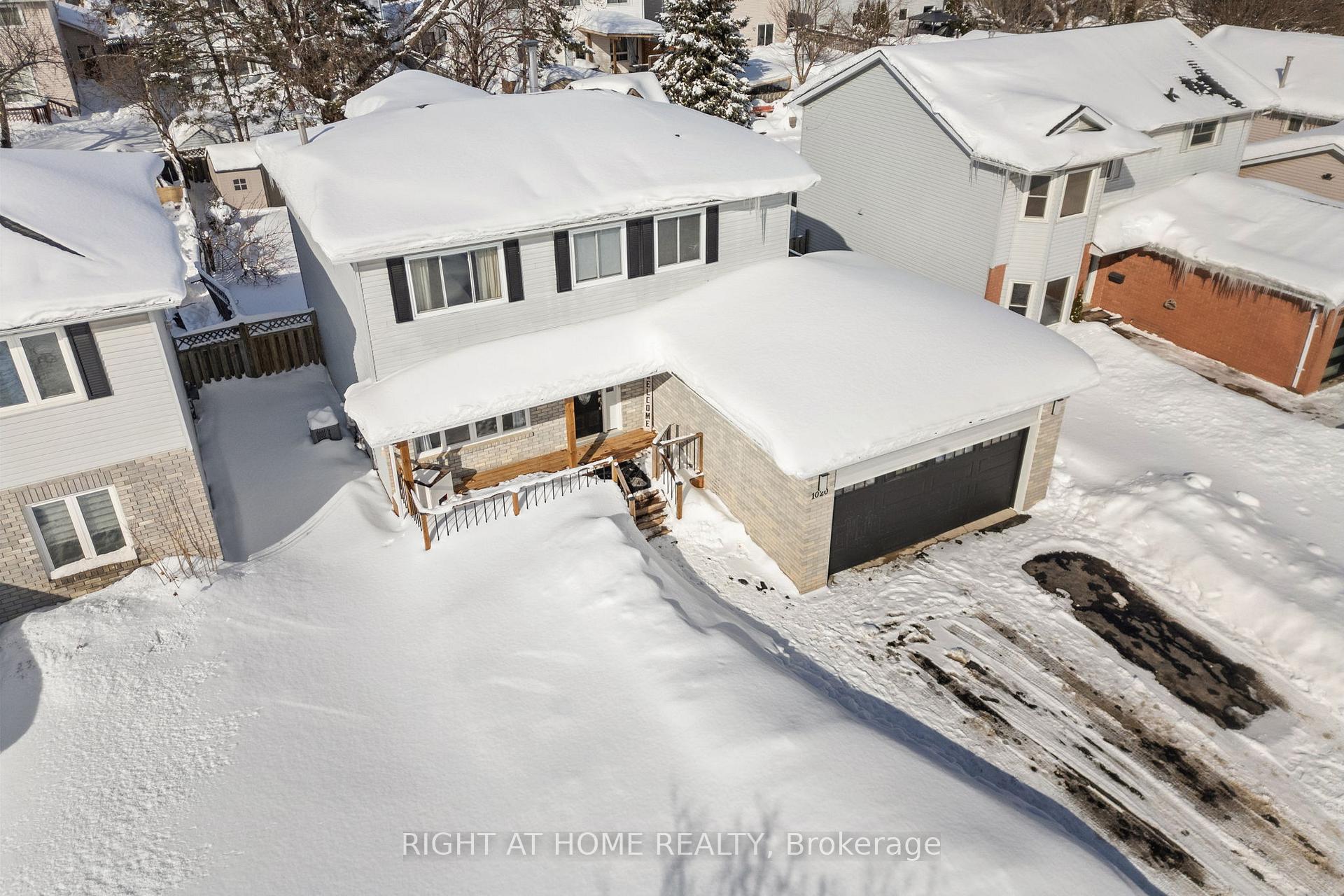 Photo 36 of 1020 Maclean Street, Innisfil, Alcona — HOMEH