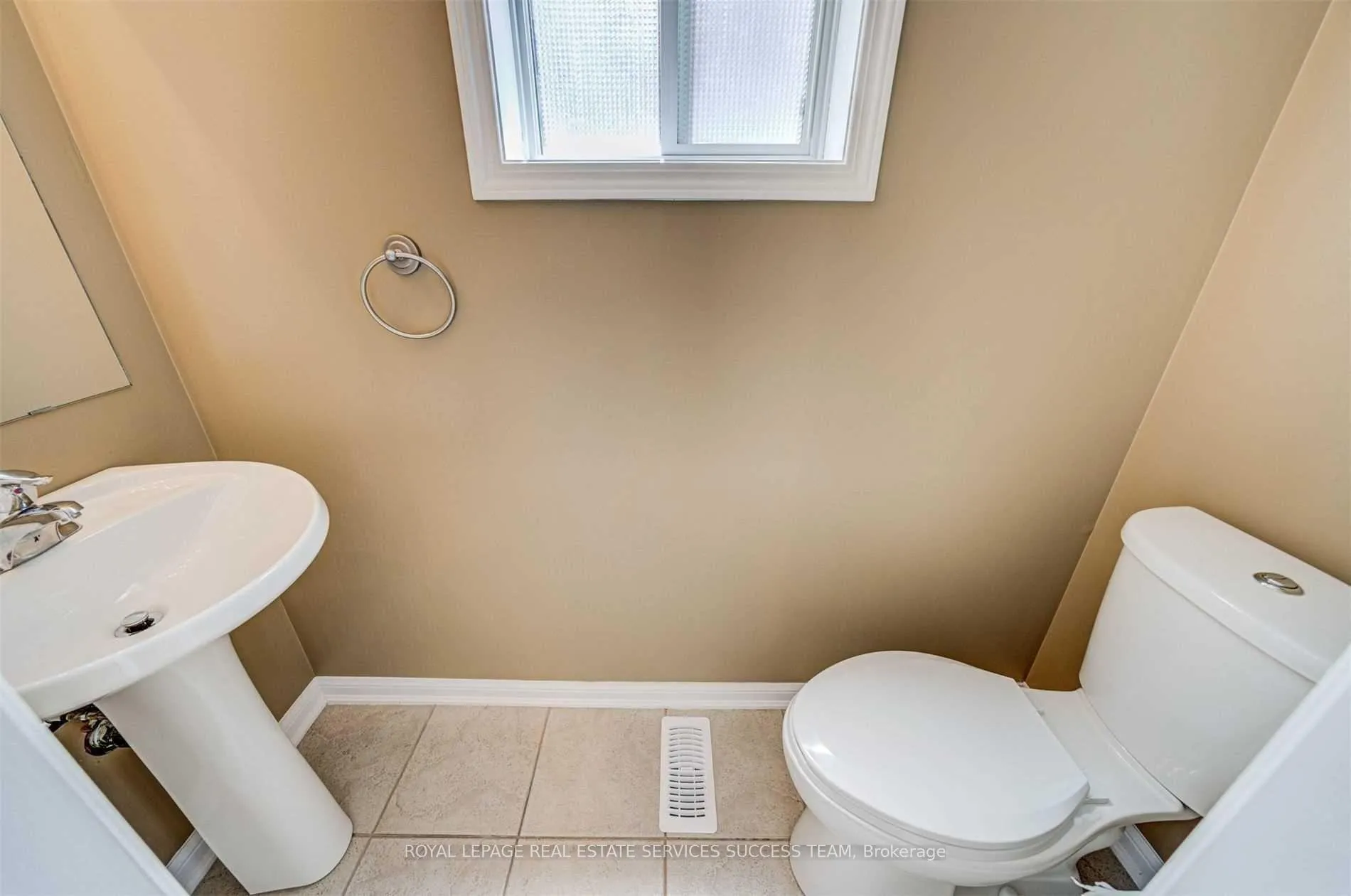 Photo 6 of 1138 Bonin Crescent, Milton, Clarke — HOMEH