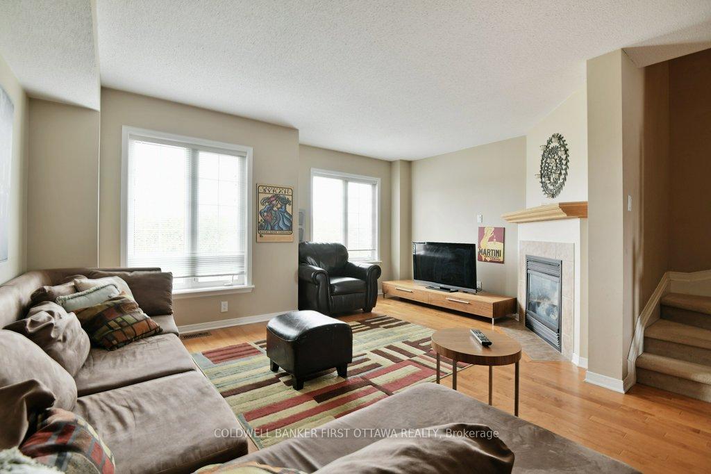 Photo 10 of Unit 221, 90 Edenvale Drive, Ottawa, Kanata - Beaverbrook — HOMEH