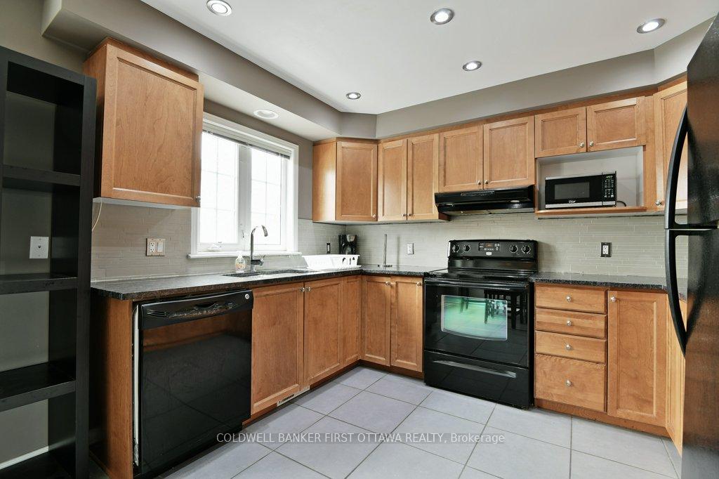 Photo 19 of Unit 221, 90 Edenvale Drive, Ottawa, Kanata - Beaverbrook — HOMEH
