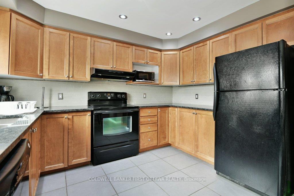 Photo 20 of Unit 221, 90 Edenvale Drive, Ottawa, Kanata - Beaverbrook — HOMEH
