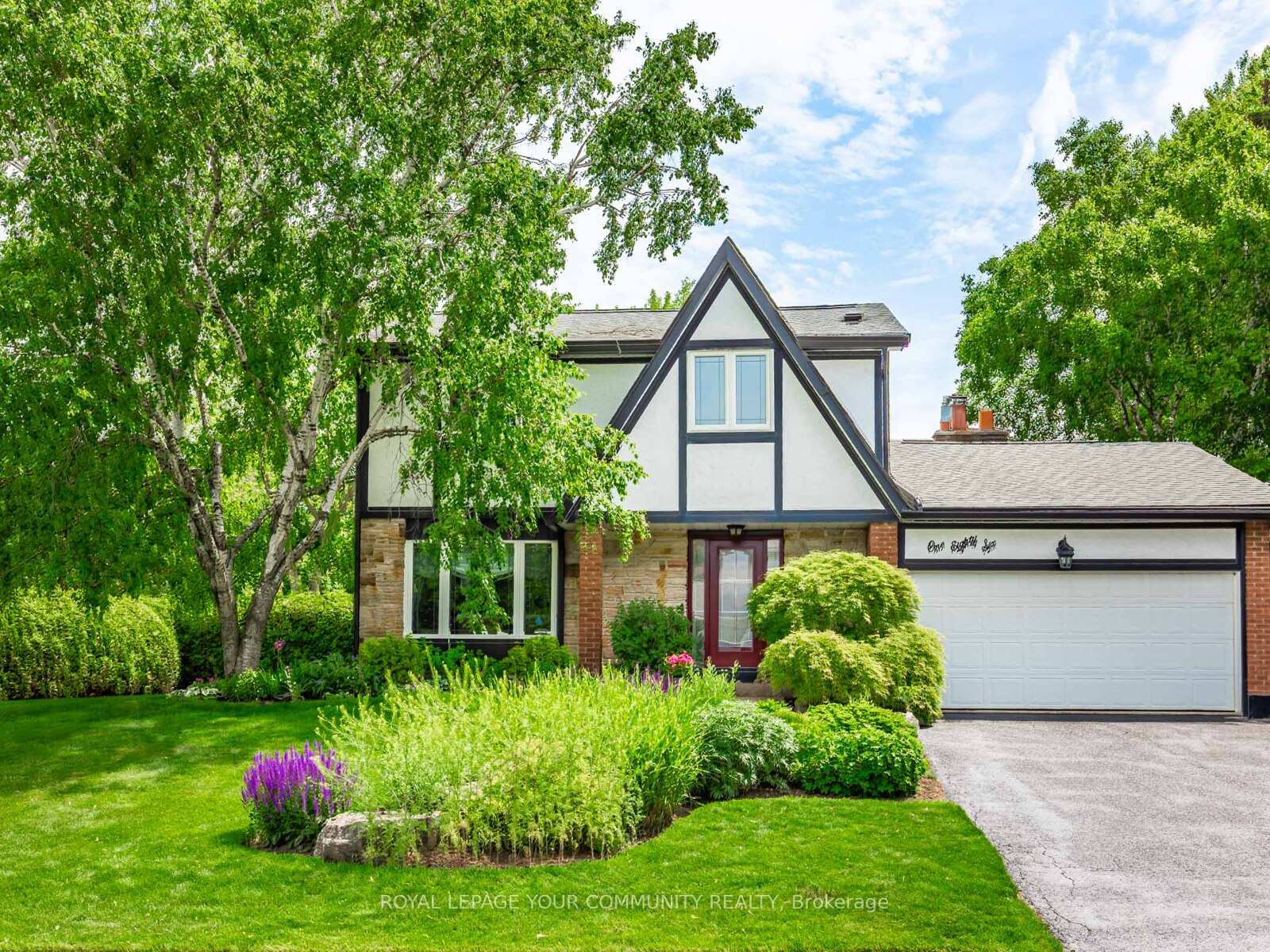 Photo 1 of 186 Romfield Circuit, Markham, Royal Orchard — HOMEH