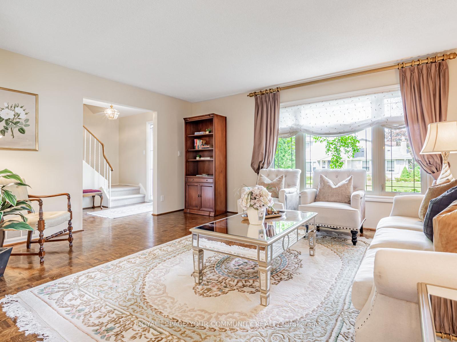 Photo 7 of 186 Romfield Circuit, Markham, Royal Orchard — HOMEH