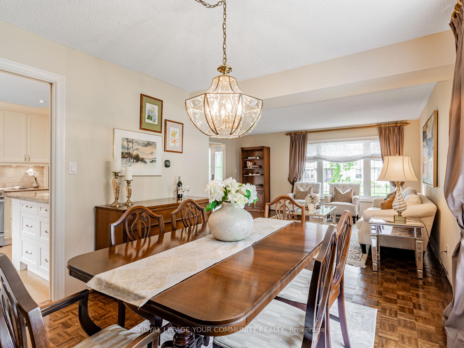 Photo 12 of 186 Romfield Circuit, Markham, Royal Orchard — HOMEH