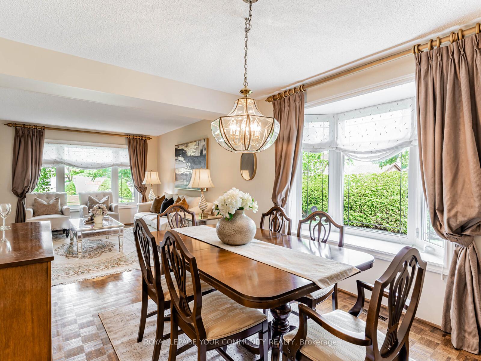 Photo 13 of 186 Romfield Circuit, Markham, Royal Orchard — HOMEH