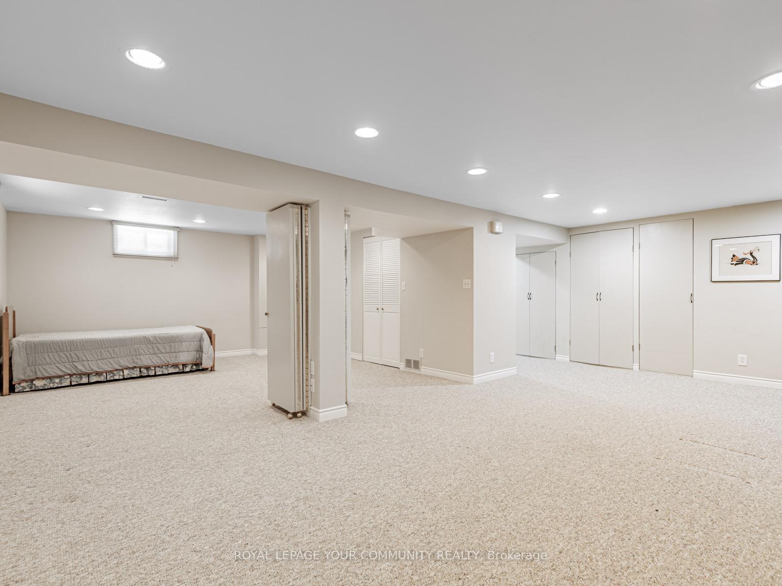 Photo 30 of 186 Romfield Circuit, Markham, Royal Orchard — HOMEH