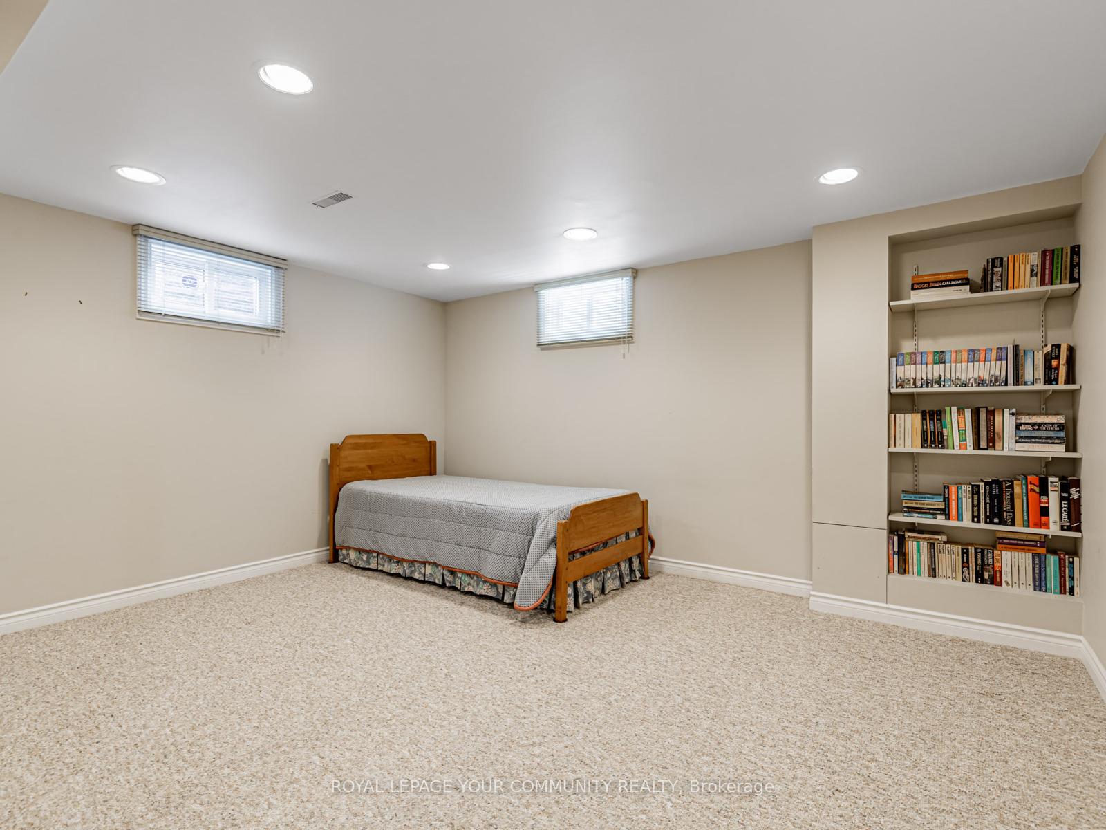 Photo 31 of 186 Romfield Circuit, Markham, Royal Orchard — HOMEH