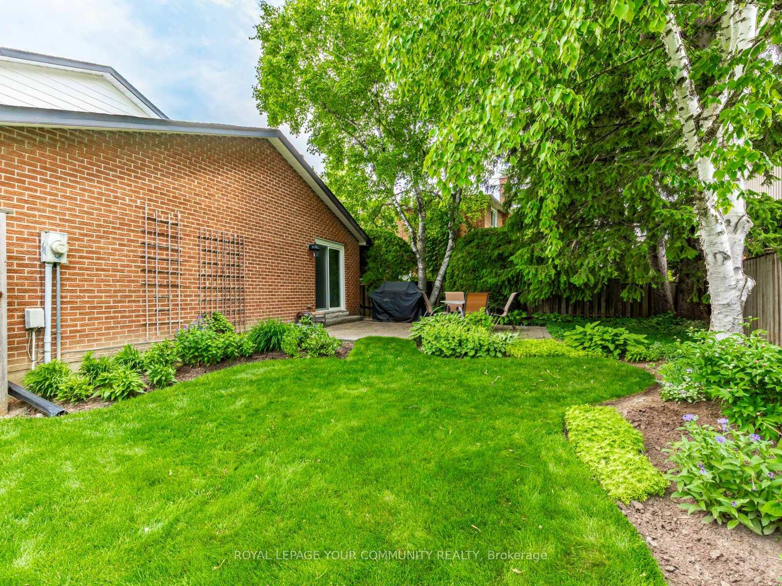 Photo 35 of 186 Romfield Circuit, Markham, Royal Orchard — HOMEH