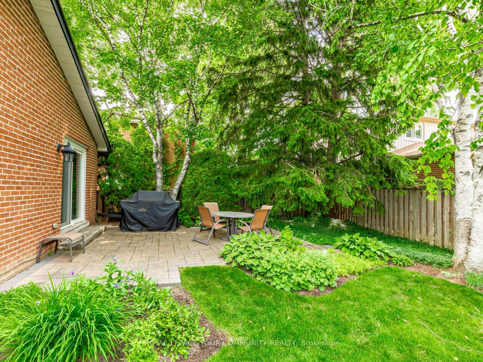 Photo 36 of 186 Romfield Circuit, Markham, Royal Orchard — HOMEH