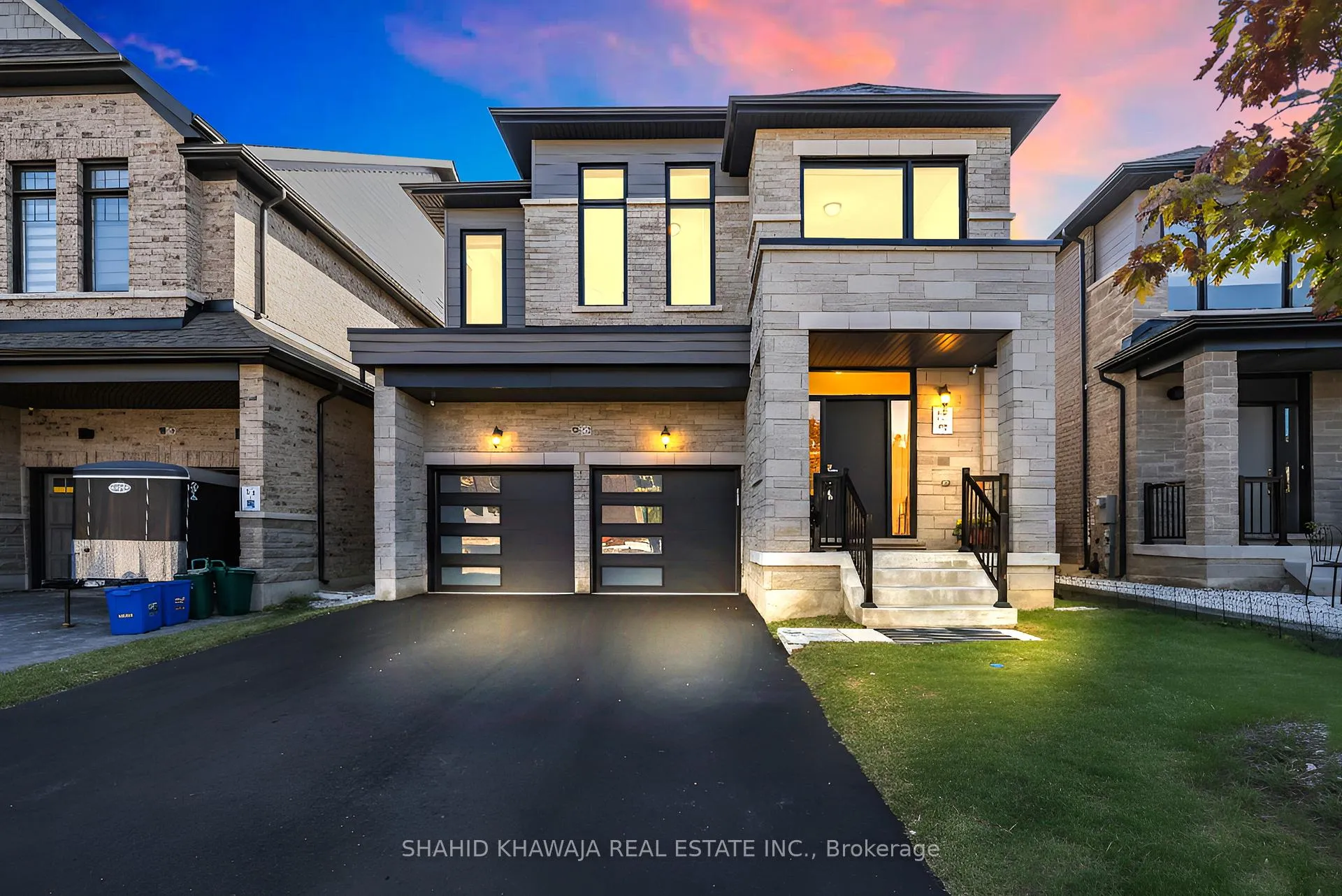 Front of 1430 Wellwood Terrace