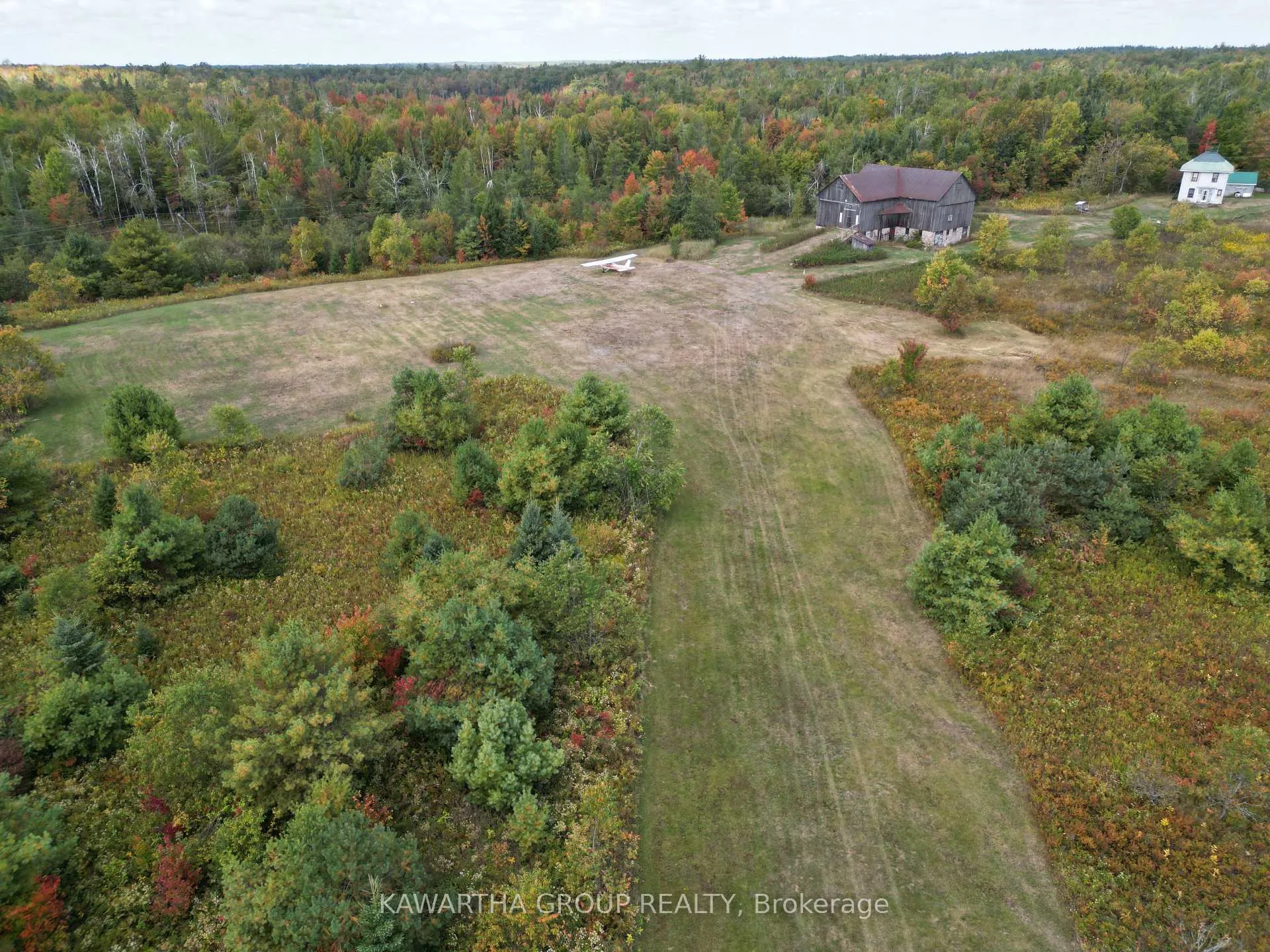 Photo 5 of 1597 Bacon Road W, Minden Hills, Snowdon — HOMEH